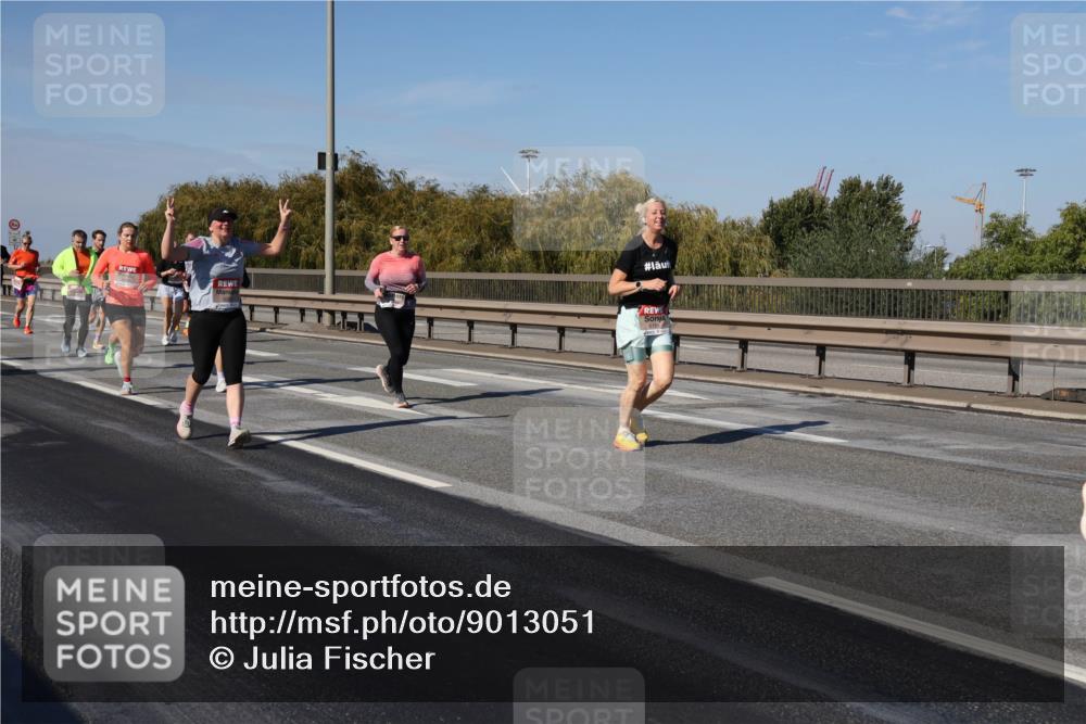 03.10.2025 - Köhlbrandbrückenlauf Julia Fischer http://msf.ph/oto/9013051 03.10.2025 13:05:03 Position 3  meine-sportfotos.de