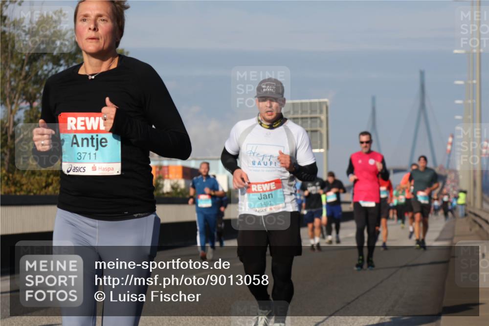 03.10.2025 - Köhlbrandbrückenlauf Luisa Fischer http://msf.ph/oto/9013058 03.10.2025 10:56:25 Position 3 3711, 1491 meine-sportfotos.de