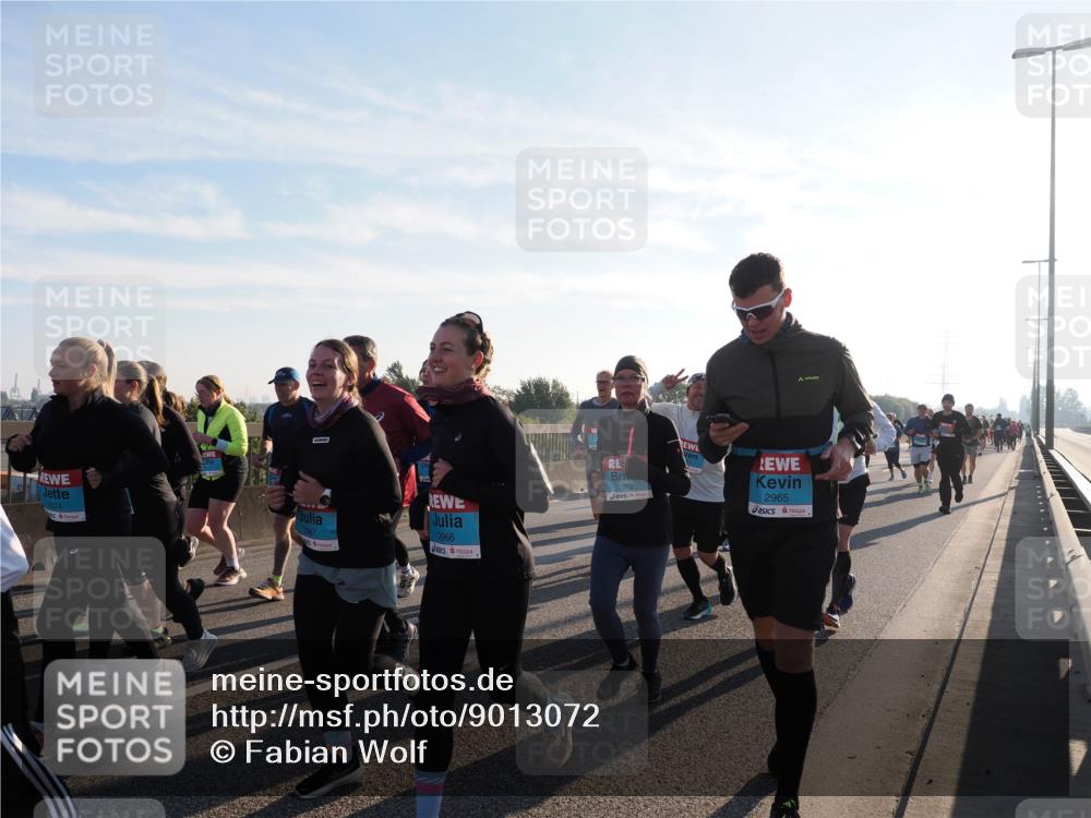 03.10.2025 - Köhlbrandbrückenlauf Fabian Wolf http://msf.ph/oto/9013072 03.10.2025 09:23:41 Position 3 3374, 2966, 2219, 2965 meine-sportfotos.de