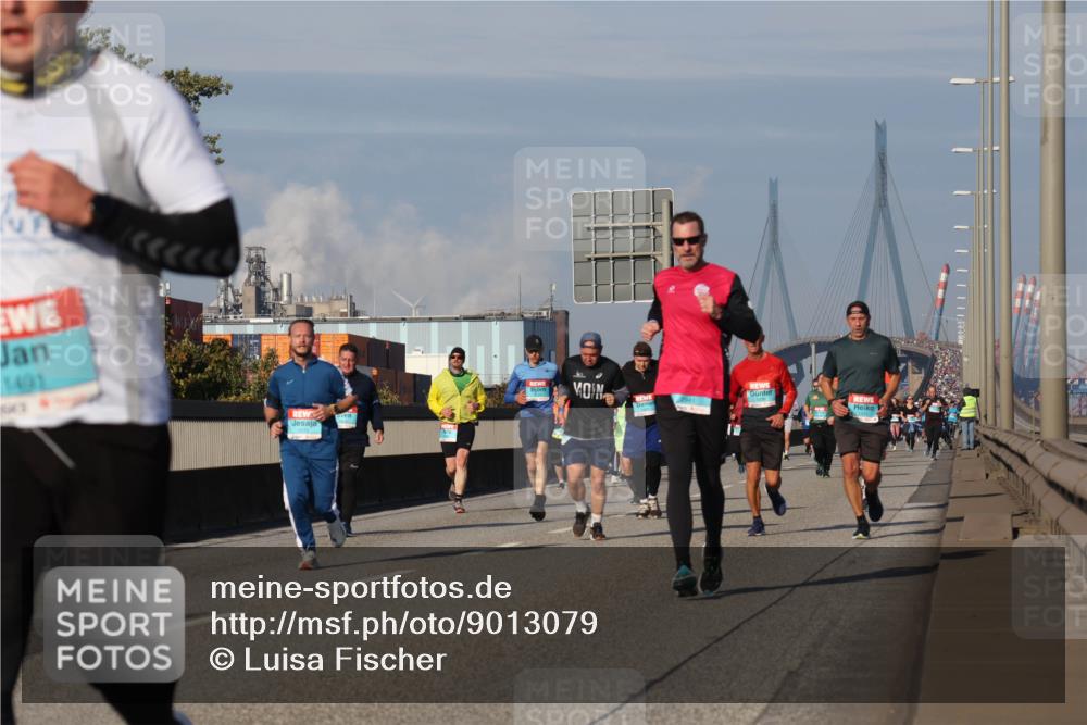 03.10.2025 - Köhlbrandbrückenlauf Luisa Fischer http://msf.ph/oto/9013079 03.10.2025 10:56:27 Position 3 1491 meine-sportfotos.de