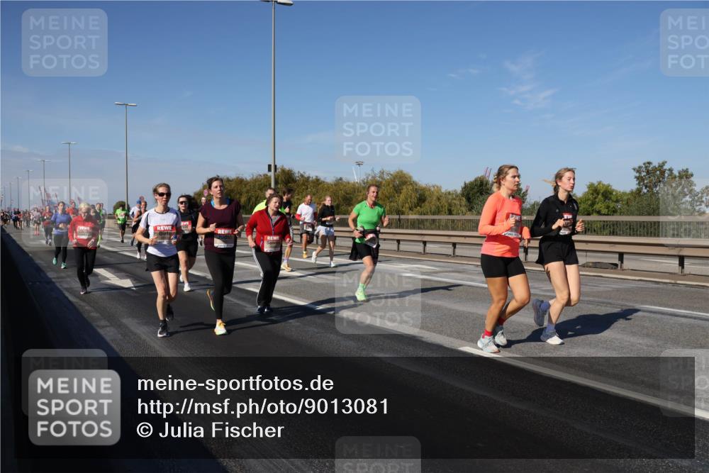 03.10.2025 - Köhlbrandbrückenlauf Julia Fischer http://msf.ph/oto/9013081 03.10.2025 13:05:07 Position 3  meine-sportfotos.de
