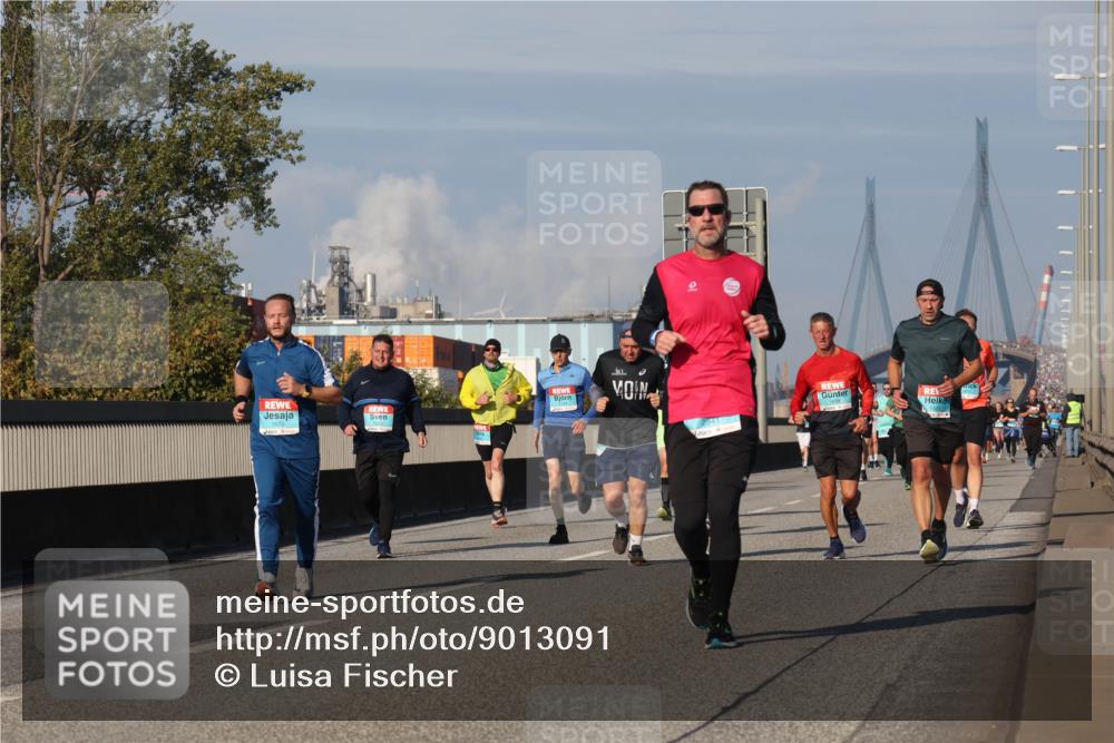 03.10.2025 - Köhlbrandbrückenlauf Luisa Fischer http://msf.ph/oto/9013091 03.10.2025 10:56:28 Position 3 1675 meine-sportfotos.de