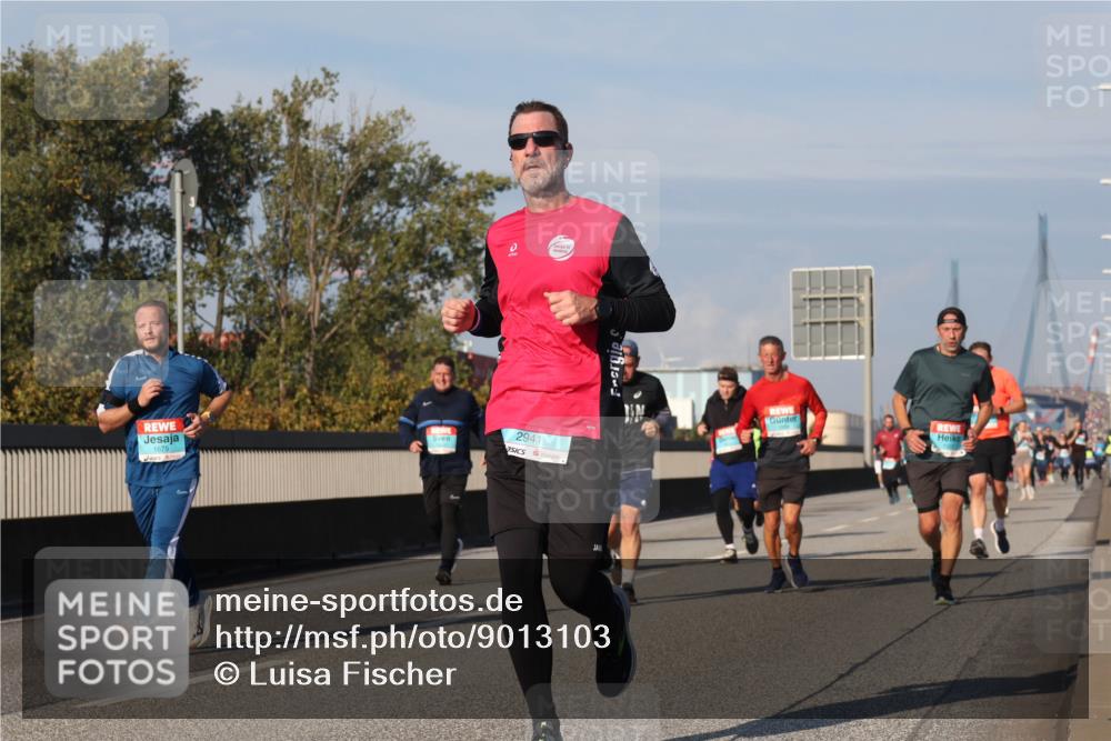 03.10.2025 - Köhlbrandbrückenlauf Luisa Fischer http://msf.ph/oto/9013103 03.10.2025 10:56:31 Position 3 1675, 2941 meine-sportfotos.de