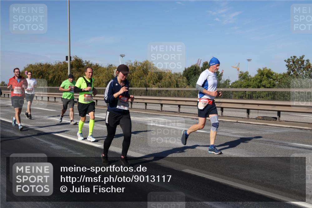03.10.2025 - Köhlbrandbrückenlauf Julia Fischer http://msf.ph/oto/9013117 03.10.2025 13:05:14 Position 3 613 meine-sportfotos.de
