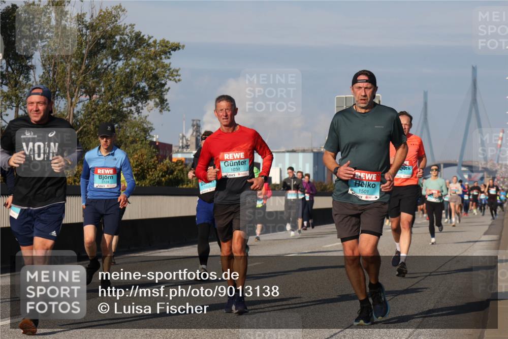 03.10.2025 - Köhlbrandbrückenlauf Luisa Fischer http://msf.ph/oto/9013138 03.10.2025 10:56:34 Position 3 3124, 1038, 1681, 1501 meine-sportfotos.de