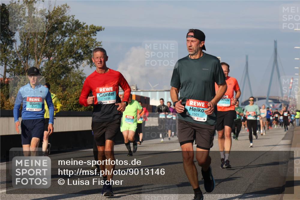 03.10.2025 - Köhlbrandbrückenlauf Luisa Fischer http://msf.ph/oto/9013146 03.10.2025 10:56:34 Position 3 3124, 1038, 1501, 1973 meine-sportfotos.de