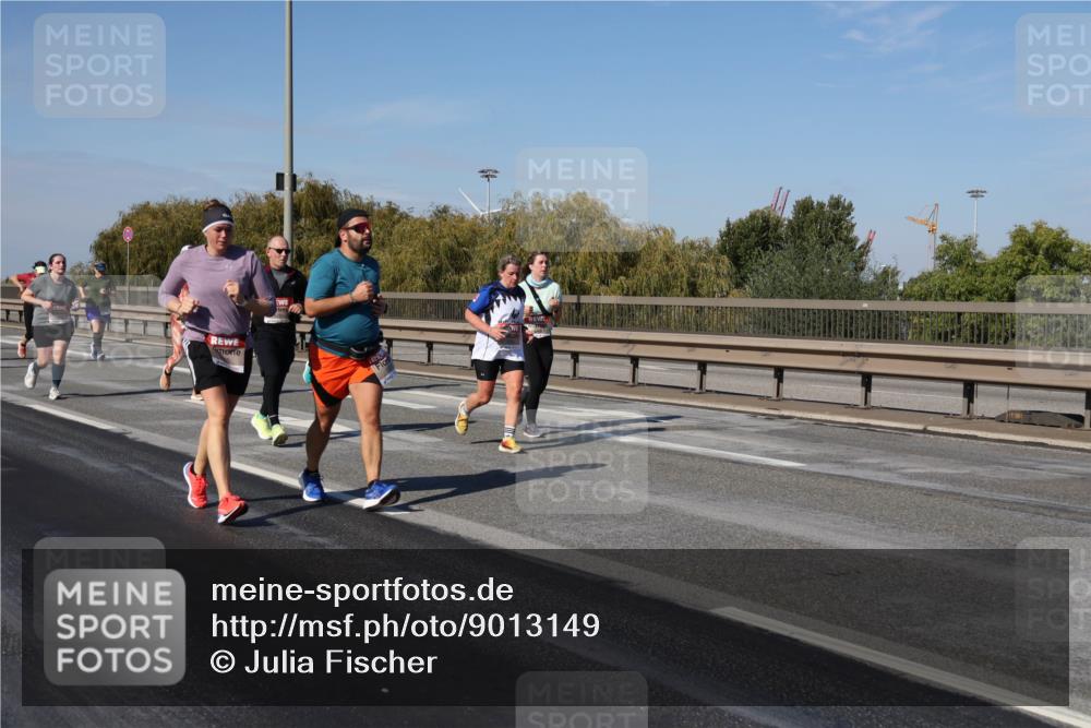 03.10.2025 - Köhlbrandbrückenlauf Julia Fischer http://msf.ph/oto/9013149 03.10.2025 13:05:21 Position 3  meine-sportfotos.de