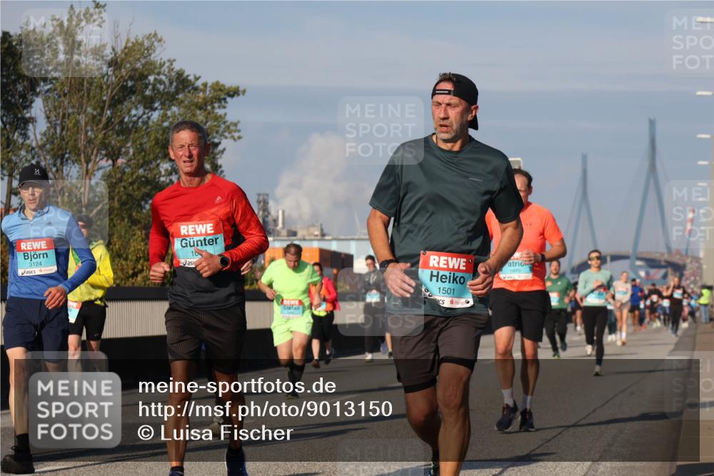 03.10.2025 - Köhlbrandbrückenlauf Luisa Fischer http://msf.ph/oto/9013150 03.10.2025 10:56:35 Position 3 3124, 10, 1501, 1973 meine-sportfotos.de