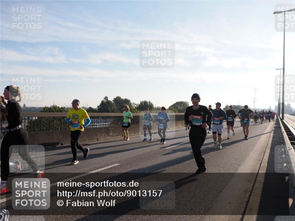 03.10.2025 - Köhlbrandbrückenlauf Fabian Wolf http://msf.ph/oto/9013157 03.10.2025 09:23:44 Position 3  meine-sportfotos.de