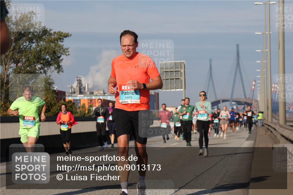 03.10.2025 - Köhlbrandbrückenlauf Luisa Fischer http://msf.ph/oto/9013173 03.10.2025 10:56:37 Position 3 1259, 1973 meine-sportfotos.de