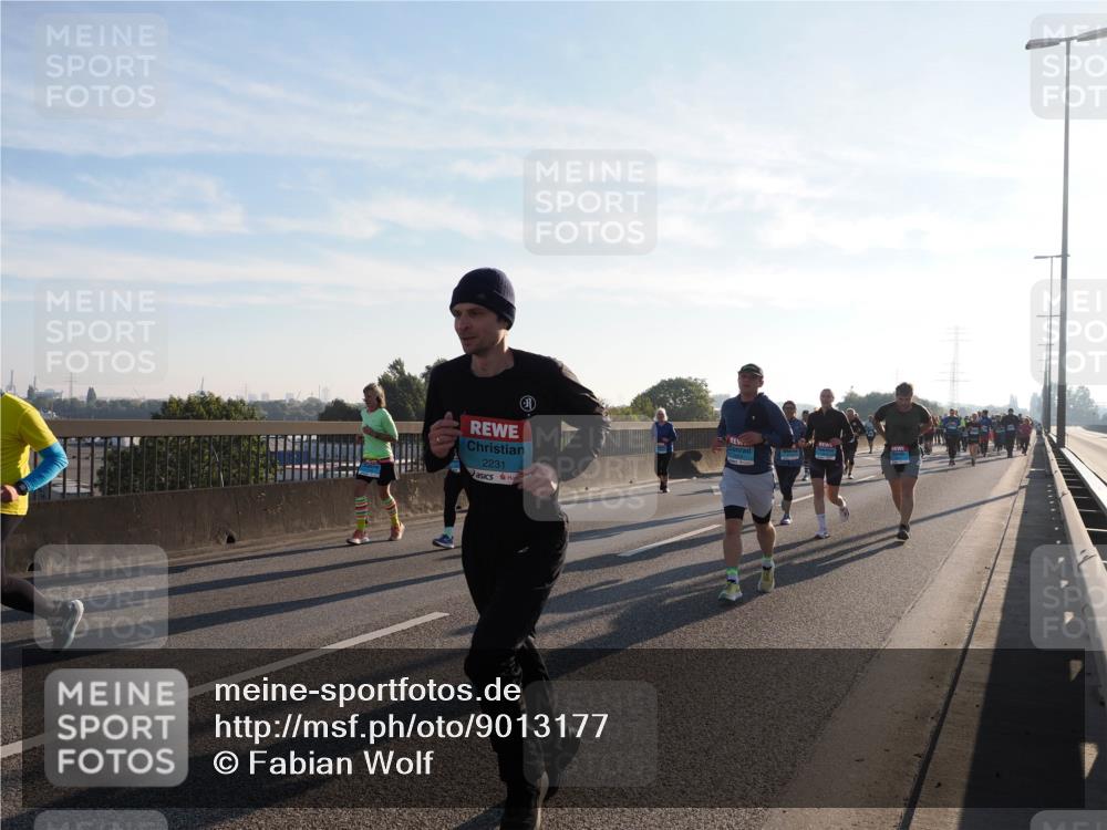 03.10.2025 - Köhlbrandbrückenlauf Fabian Wolf http://msf.ph/oto/9013177 03.10.2025 09:23:45 Position 3 2231 meine-sportfotos.de