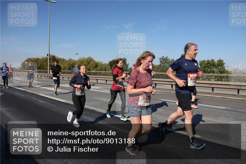 03.10.2025 - Köhlbrandbrückenlauf Julia Fischer http://msf.ph/oto/9013188 03.10.2025 13:05:29 Position 3 5167 meine-sportfotos.de