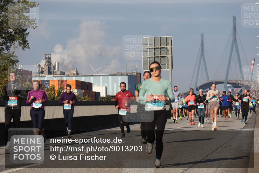 03.10.2025 - Köhlbrandbrückenlauf Luisa Fischer http://msf.ph/oto/9013203 03.10.2025 10:56:40 Position 3 1871, 2381 meine-sportfotos.de