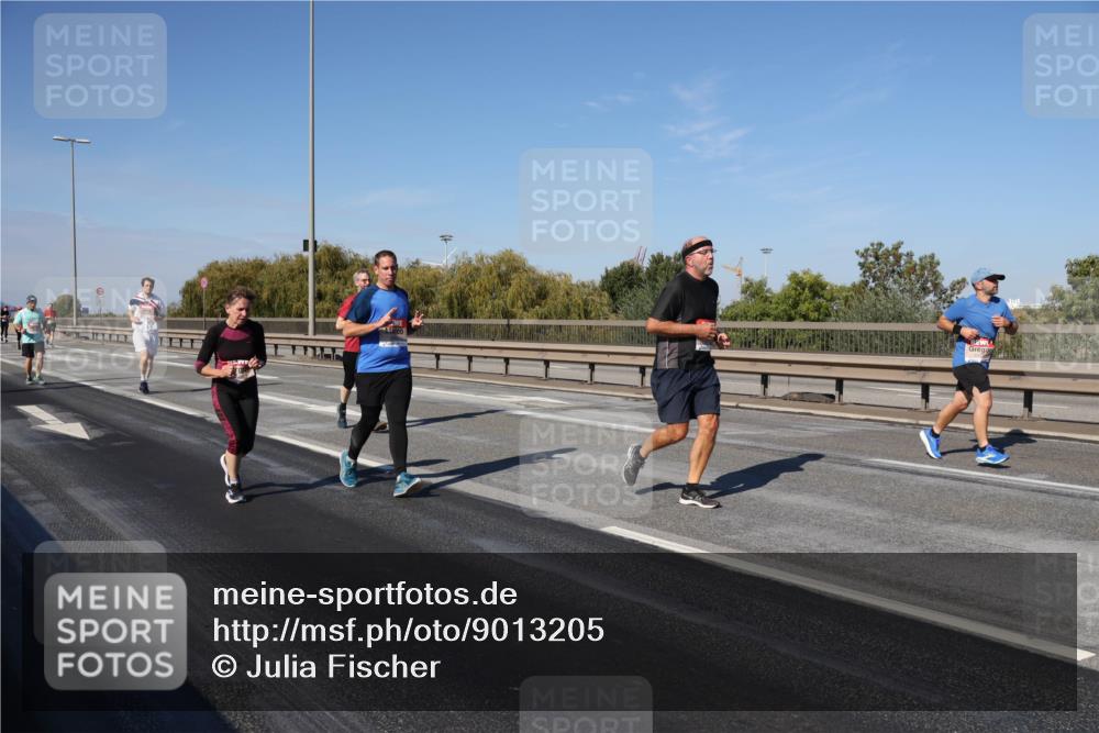 03.10.2025 - Köhlbrandbrückenlauf Julia Fischer http://msf.ph/oto/9013205 03.10.2025 13:05:33 Position 3  meine-sportfotos.de