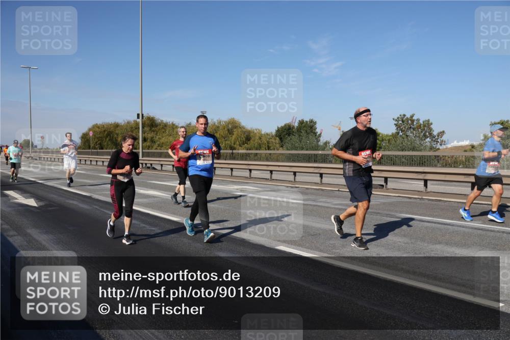 03.10.2025 - Köhlbrandbrückenlauf Julia Fischer http://msf.ph/oto/9013209 03.10.2025 13:05:33 Position 3  meine-sportfotos.de