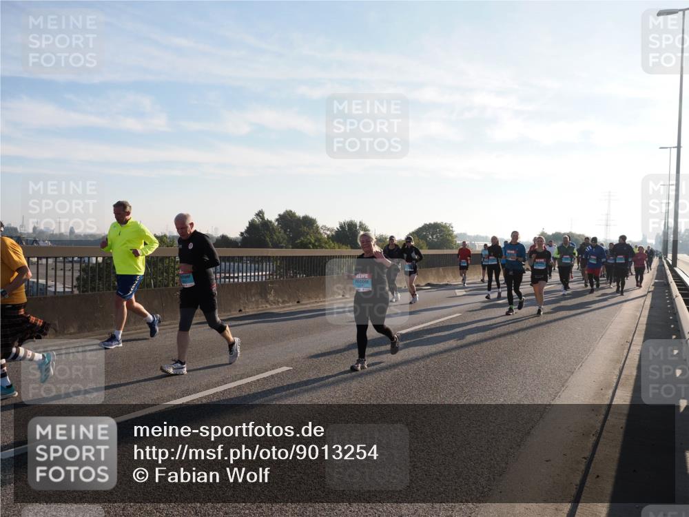 03.10.2025 - Köhlbrandbrückenlauf Fabian Wolf http://msf.ph/oto/9013254 03.10.2025 09:23:52 Position 3  meine-sportfotos.de