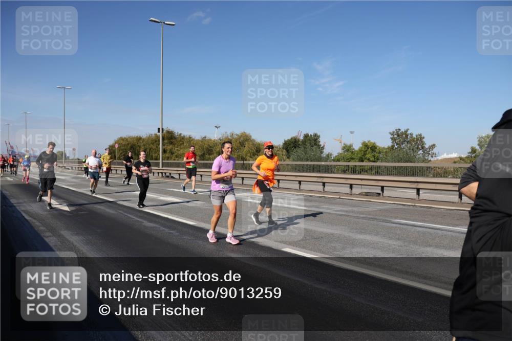 03.10.2025 - Köhlbrandbrückenlauf Julia Fischer http://msf.ph/oto/9013259 03.10.2025 13:05:46 Position 3  meine-sportfotos.de