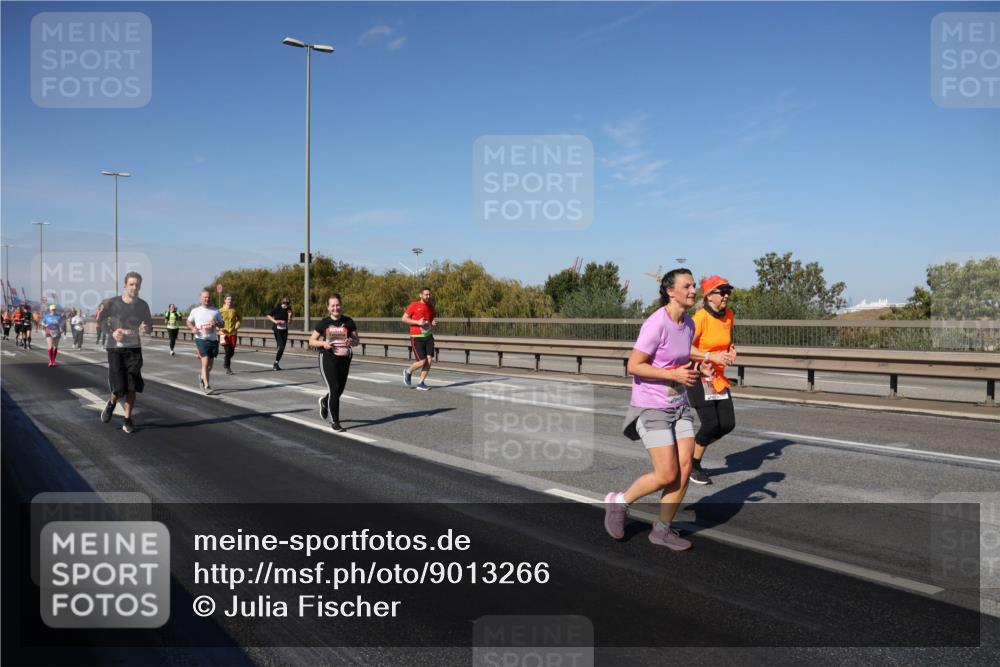 03.10.2025 - Köhlbrandbrückenlauf Julia Fischer http://msf.ph/oto/9013266 03.10.2025 13:05:46 Position 3  meine-sportfotos.de