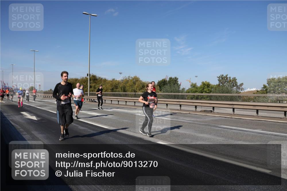03.10.2025 - Köhlbrandbrückenlauf Julia Fischer http://msf.ph/oto/9013270 03.10.2025 13:05:48 Position 3  meine-sportfotos.de
