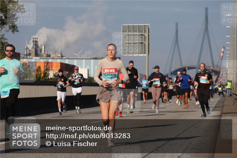 03.10.2025 - Köhlbrandbrückenlauf Luisa Fischer http://msf.ph/oto/9013283 03.10.2025 10:56:49 Position 3 2077, 1458 meine-sportfotos.de