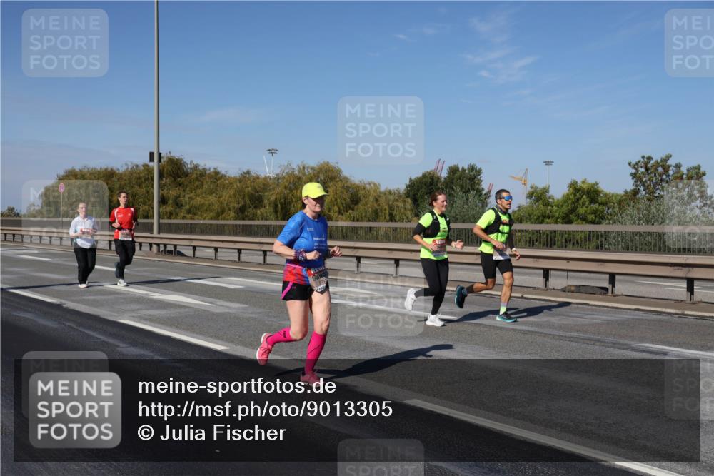03.10.2025 - Köhlbrandbrückenlauf Julia Fischer http://msf.ph/oto/9013305 03.10.2025 13:05:54 Position 3  meine-sportfotos.de