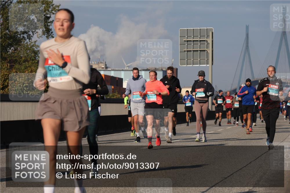 03.10.2025 - Köhlbrandbrückenlauf Luisa Fischer http://msf.ph/oto/9013307 03.10.2025 10:56:51 Position 3 1468, 3210, 1921 meine-sportfotos.de