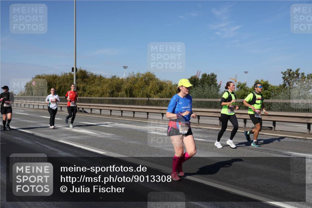 03.10.2025 - Köhlbrandbrückenlauf Julia Fischer http://msf.ph/oto/9013308 03.10.2025 13:05:54 Position 3 5712 meine-sportfotos.de