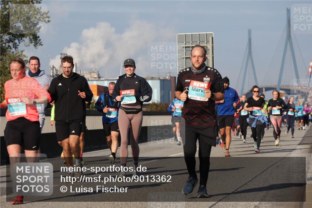 03.10.2025 - Köhlbrandbrückenlauf Luisa Fischer http://msf.ph/oto/9013362 03.10.2025 10:56:55 Position 3 3210, 1487, 19, 1921 meine-sportfotos.de