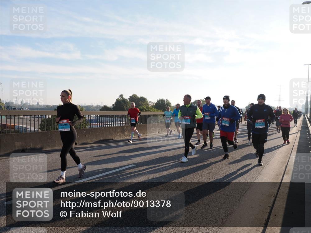03.10.2025 - Köhlbrandbrückenlauf Fabian Wolf http://msf.ph/oto/9013378 03.10.2025 09:23:56 Position 3 2149 meine-sportfotos.de