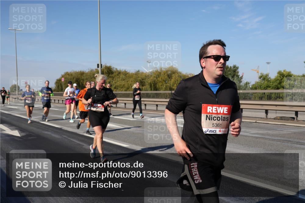 03.10.2025 - Köhlbrandbrückenlauf Julia Fischer http://msf.ph/oto/9013396 03.10.2025 13:06:12 Position 3 5361 meine-sportfotos.de