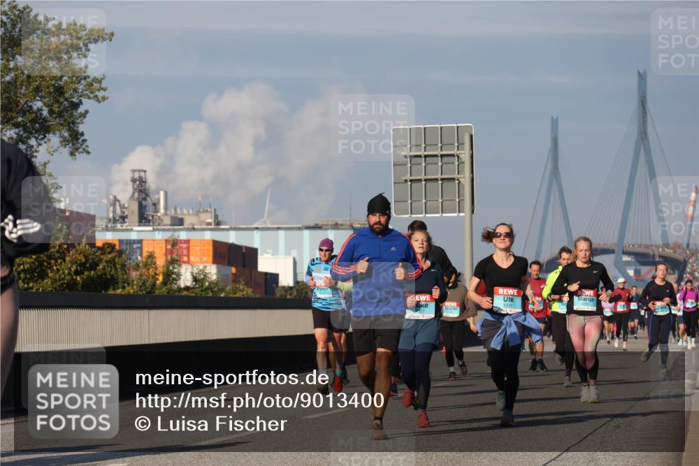 03.10.2025 - Köhlbrandbrückenlauf Luisa Fischer http://msf.ph/oto/9013400 03.10.2025 10:56:59 Position 3 1331 meine-sportfotos.de