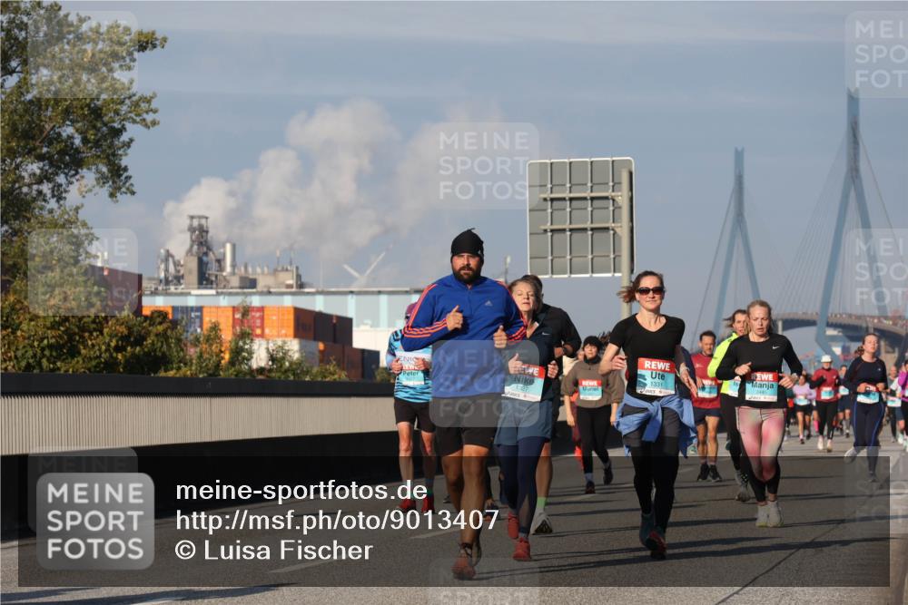 03.10.2025 - Köhlbrandbrückenlauf Luisa Fischer http://msf.ph/oto/9013407 03.10.2025 10:57:00 Position 3 1331, 1327 meine-sportfotos.de