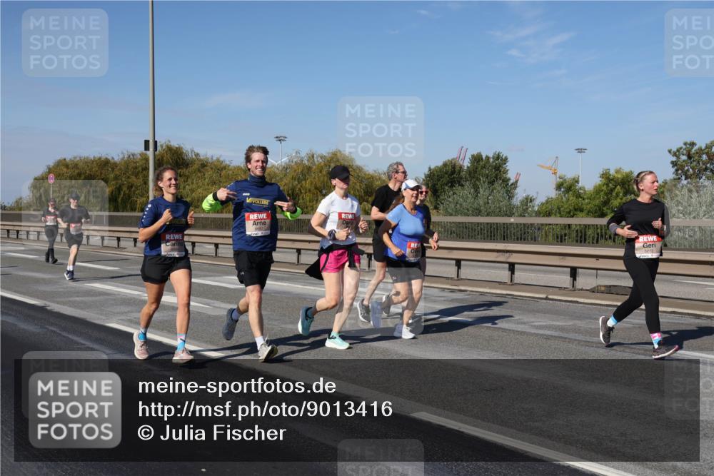 03.10.2025 - Köhlbrandbrückenlauf Julia Fischer http://msf.ph/oto/9013416 03.10.2025 13:06:15 Position 3 5272 meine-sportfotos.de