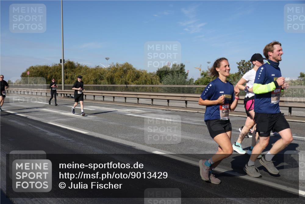 03.10.2025 - Köhlbrandbrückenlauf Julia Fischer http://msf.ph/oto/9013429 03.10.2025 13:06:17 Position 3  meine-sportfotos.de
