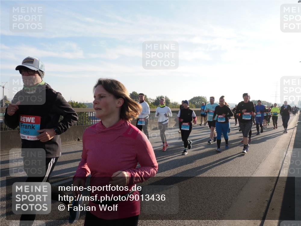 03.10.2025 - Köhlbrandbrückenlauf Fabian Wolf http://msf.ph/oto/9013436 03.10.2025 09:24:01 Position 3 3455 meine-sportfotos.de