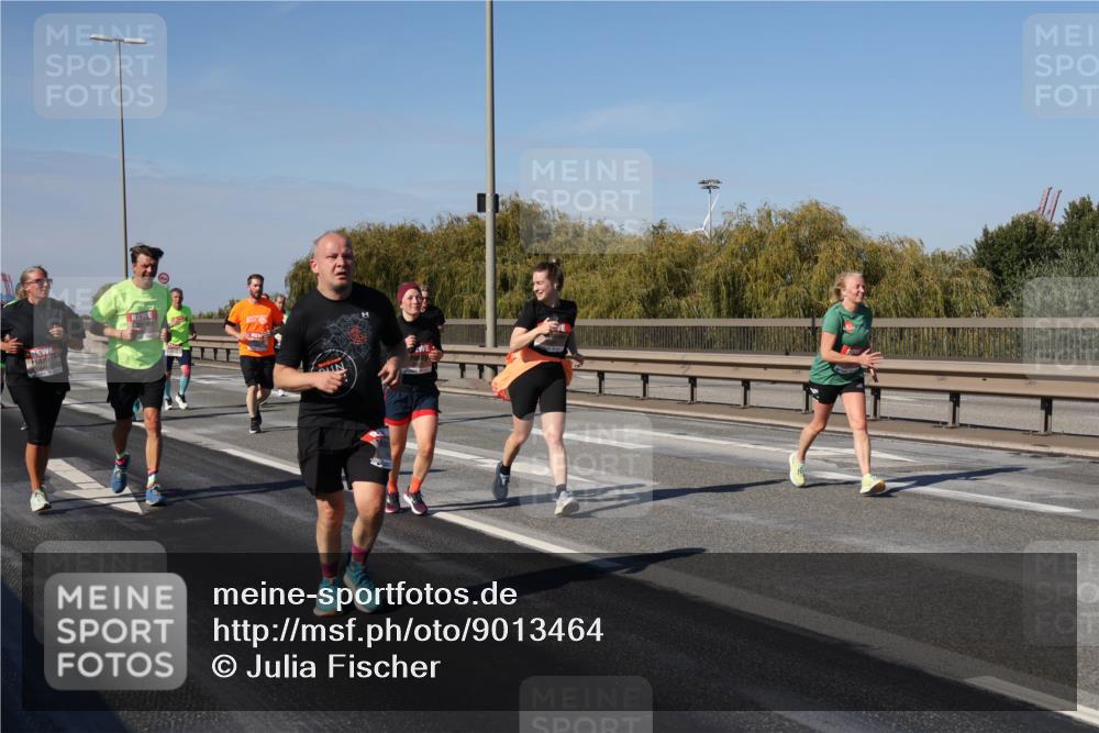 03.10.2025 - Köhlbrandbrückenlauf Julia Fischer http://msf.ph/oto/9013464 03.10.2025 13:06:25 Position 3  meine-sportfotos.de