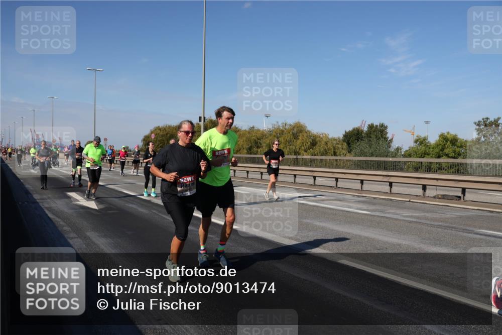 03.10.2025 - Köhlbrandbrückenlauf Julia Fischer http://msf.ph/oto/9013474 03.10.2025 13:06:27 Position 3  meine-sportfotos.de