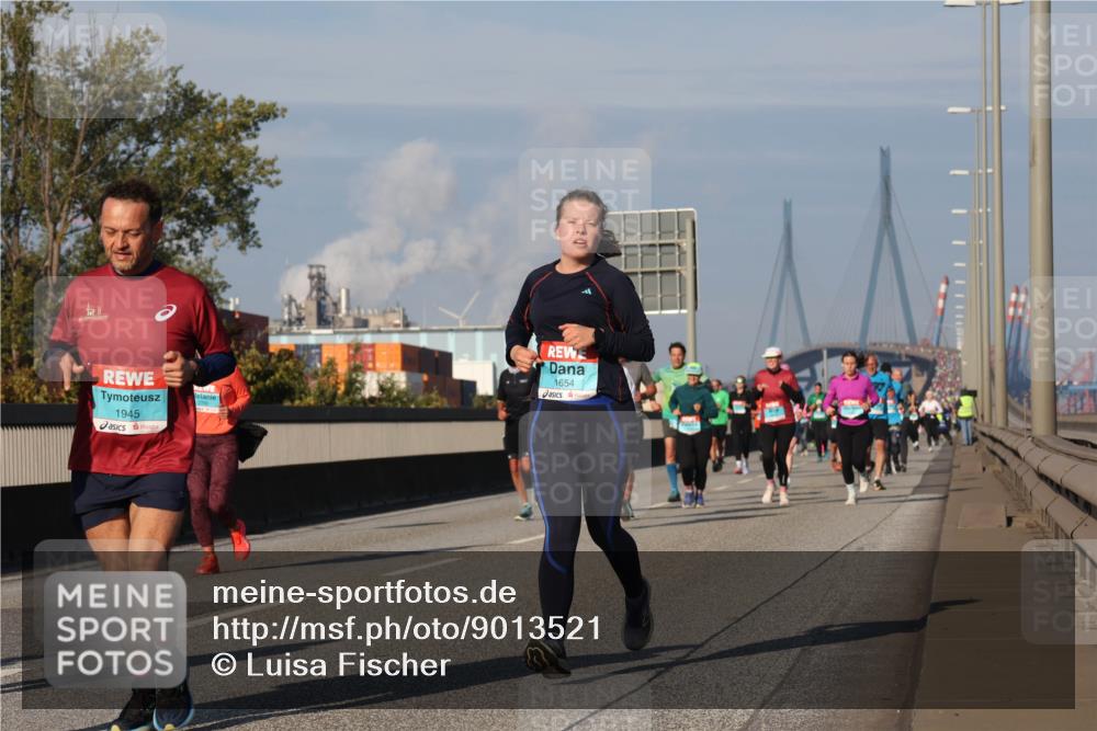 03.10.2025 - Köhlbrandbrückenlauf Luisa Fischer http://msf.ph/oto/9013521 03.10.2025 10:57:12 Position 3 1945, 1654 meine-sportfotos.de