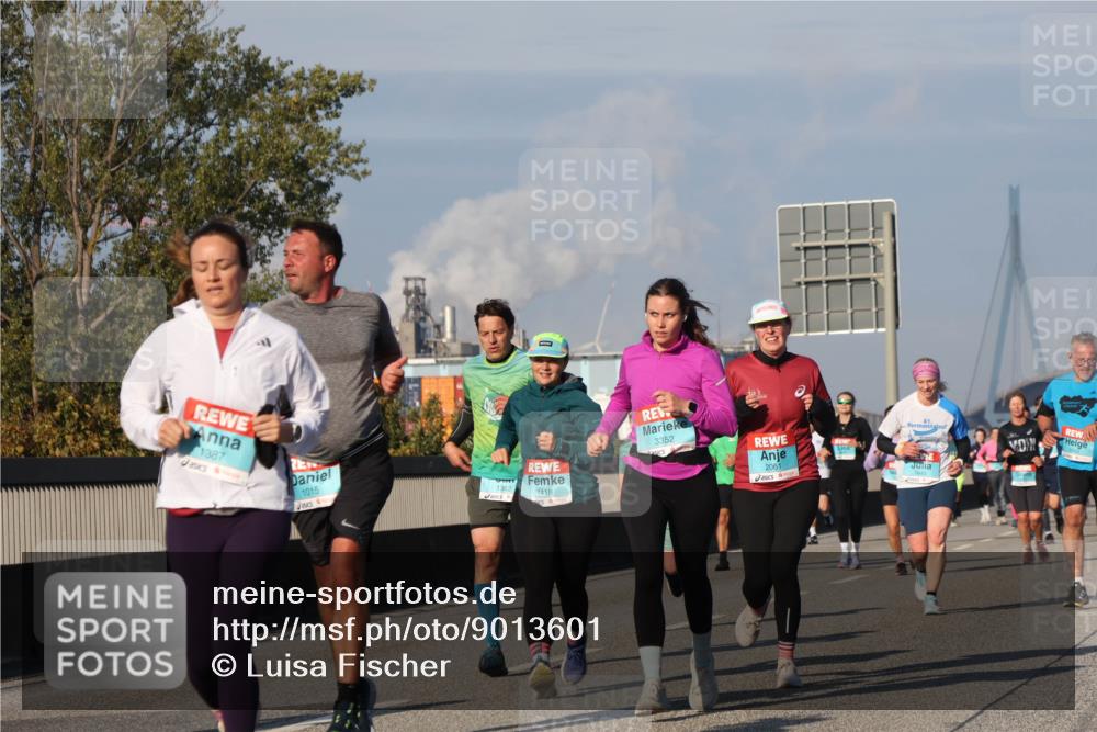 03.10.2025 - Köhlbrandbrückenlauf Luisa Fischer http://msf.ph/oto/9013601 03.10.2025 10:57:19 Position 3 1387, 1015, 1418, 3352, 1362, 2061 meine-sportfotos.de