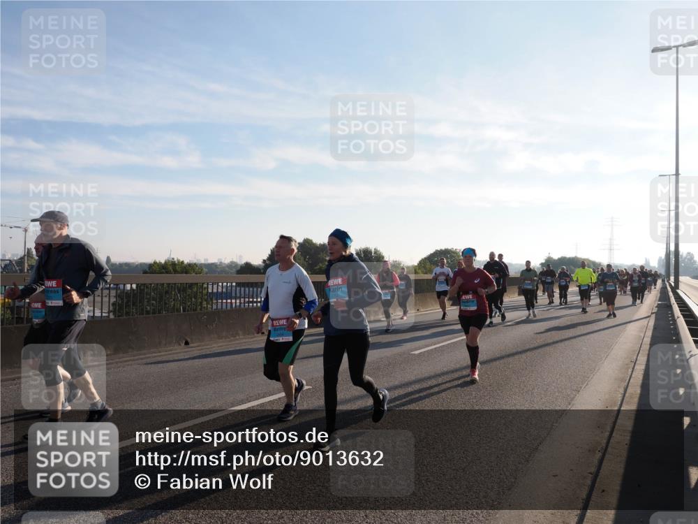 03.10.2025 - Köhlbrandbrückenlauf Fabian Wolf http://msf.ph/oto/9013632 03.10.2025 09:24:10 Position 3  meine-sportfotos.de