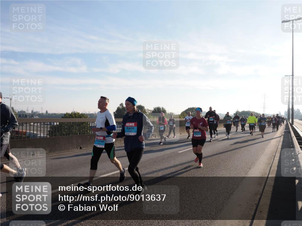 03.10.2025 - Köhlbrandbrückenlauf Fabian Wolf http://msf.ph/oto/9013637 03.10.2025 09:24:10 Position 3 2404, 2752 meine-sportfotos.de