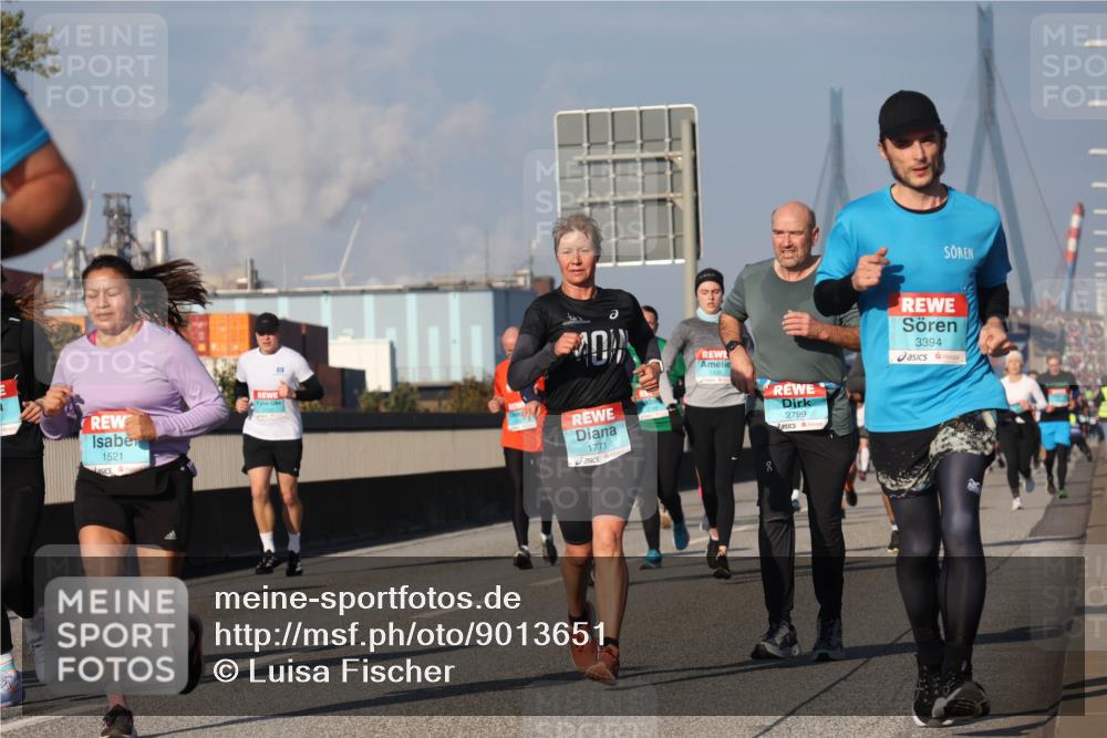 03.10.2025 - Köhlbrandbrückenlauf Luisa Fischer http://msf.ph/oto/9013651 03.10.2025 10:57:28 Position 3 1521, 1771, 1438, 2799, 3394 meine-sportfotos.de