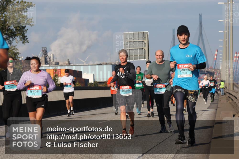 03.10.2025 - Köhlbrandbrückenlauf Luisa Fischer http://msf.ph/oto/9013653 03.10.2025 10:57:28 Position 3 1829, 1521, 1771, 2799, 3394 meine-sportfotos.de