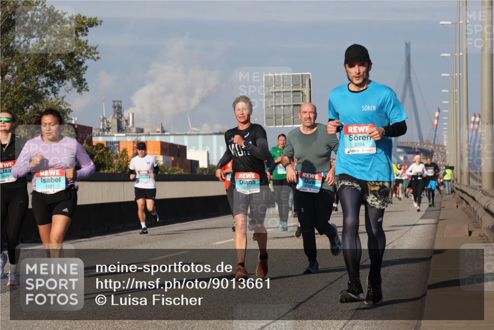 03.10.2025 - Köhlbrandbrückenlauf Luisa Fischer http://msf.ph/oto/9013661 03.10.2025 10:57:29 Position 3 1829, 1521, 1771, 2799, 3394 meine-sportfotos.de