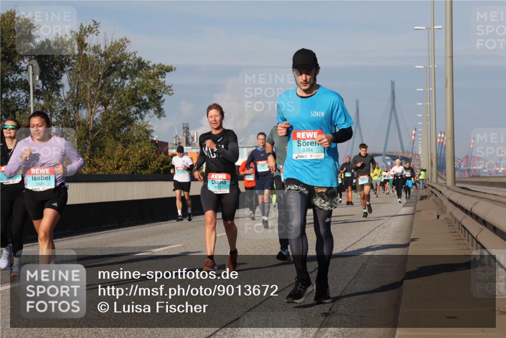 03.10.2025 - Köhlbrandbrückenlauf Luisa Fischer http://msf.ph/oto/9013672 03.10.2025 10:57:30 Position 3 1521, 1771, 3394 meine-sportfotos.de