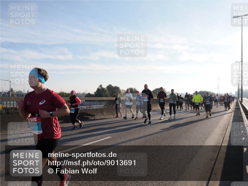 03.10.2025 - Köhlbrandbrückenlauf Fabian Wolf http://msf.ph/oto/9013691 03.10.2025 09:24:12 Position 3 663 meine-sportfotos.de