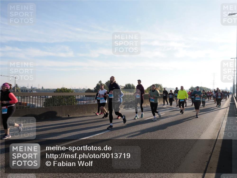 03.10.2025 - Köhlbrandbrückenlauf Fabian Wolf http://msf.ph/oto/9013719 03.10.2025 09:24:13 Position 3  meine-sportfotos.de