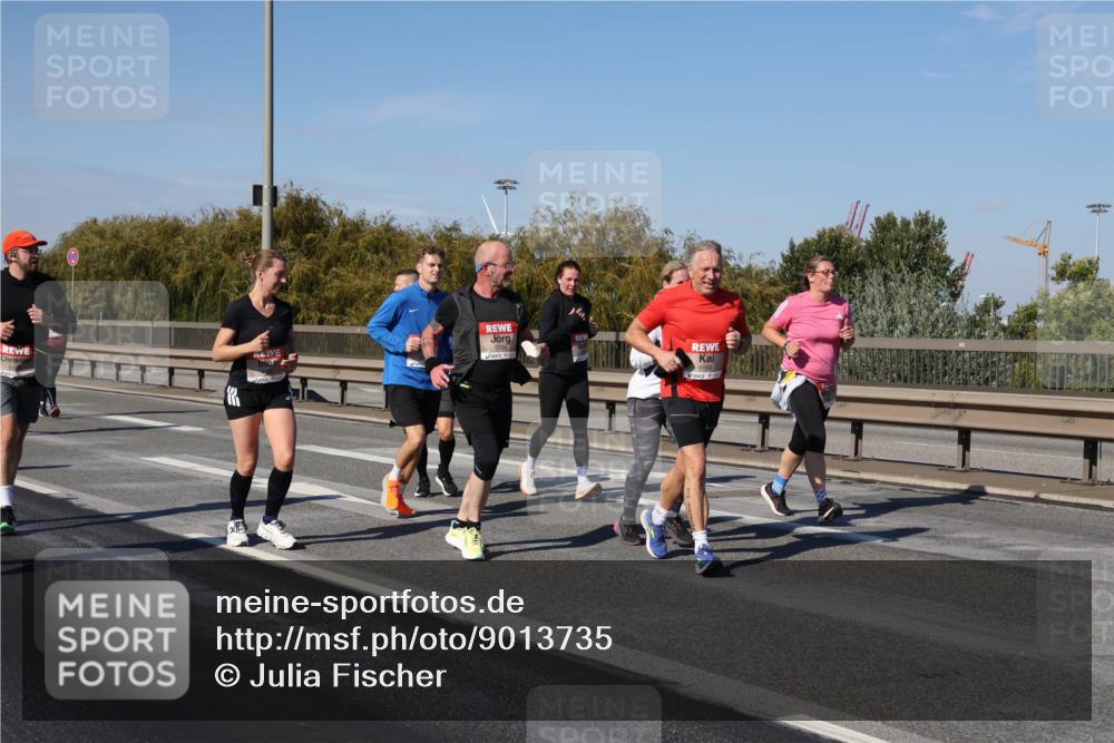 03.10.2025 - Köhlbrandbrückenlauf Julia Fischer http://msf.ph/oto/9013735 03.10.2025 13:07:10 Position 3 6168 meine-sportfotos.de