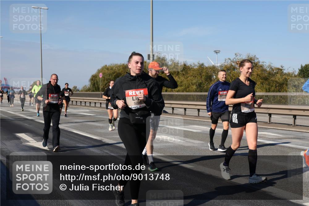 03.10.2025 - Köhlbrandbrückenlauf Julia Fischer http://msf.ph/oto/9013748 03.10.2025 13:07:11 Position 3 5290 meine-sportfotos.de