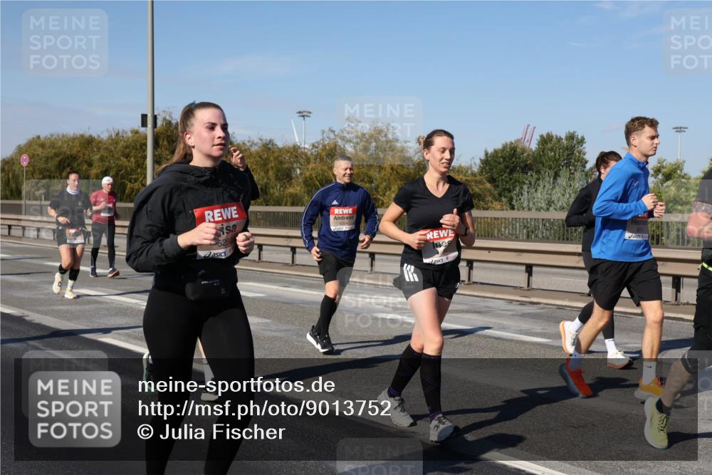 03.10.2025 - Köhlbrandbrückenlauf Julia Fischer http://msf.ph/oto/9013752 03.10.2025 13:07:11 Position 3 5290, 5012 meine-sportfotos.de